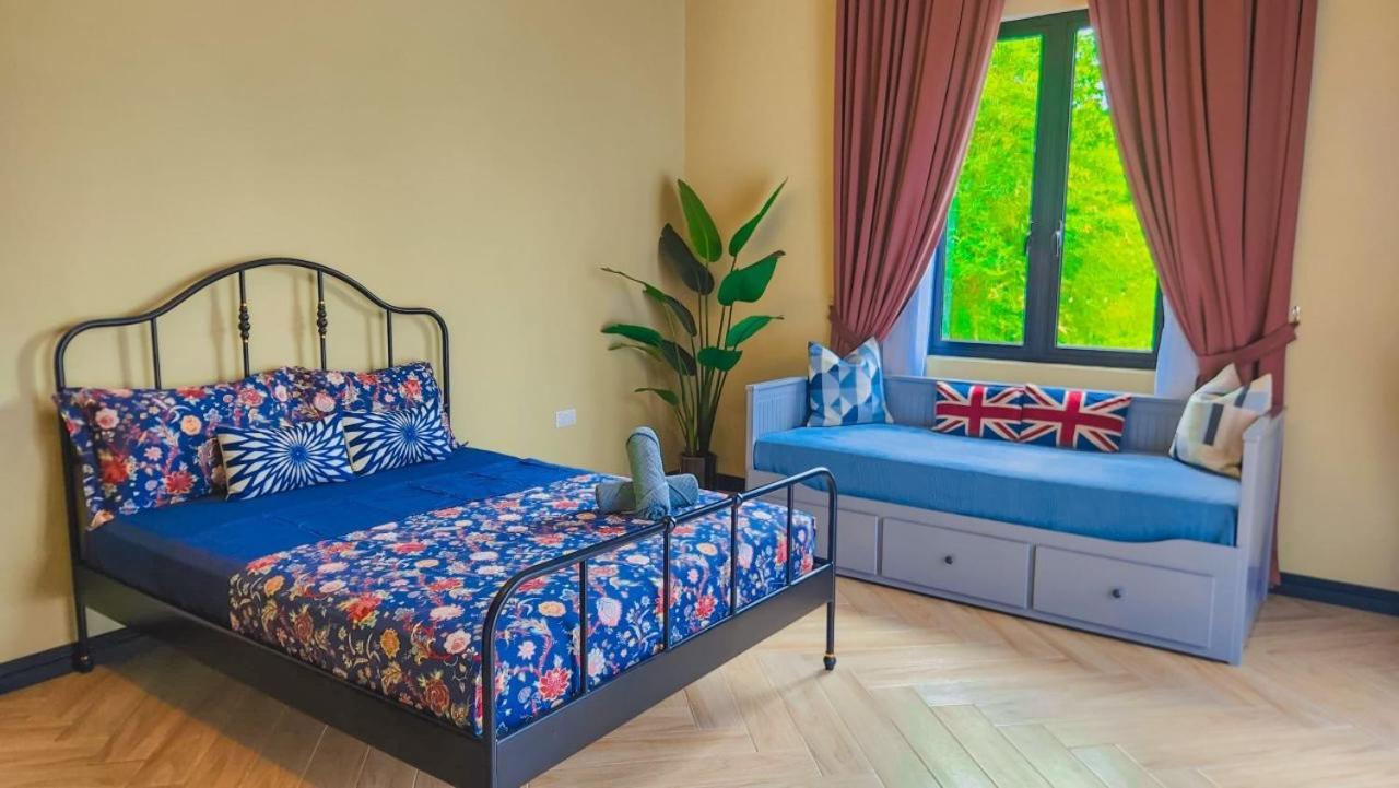 Mawarvilla Jb Vila