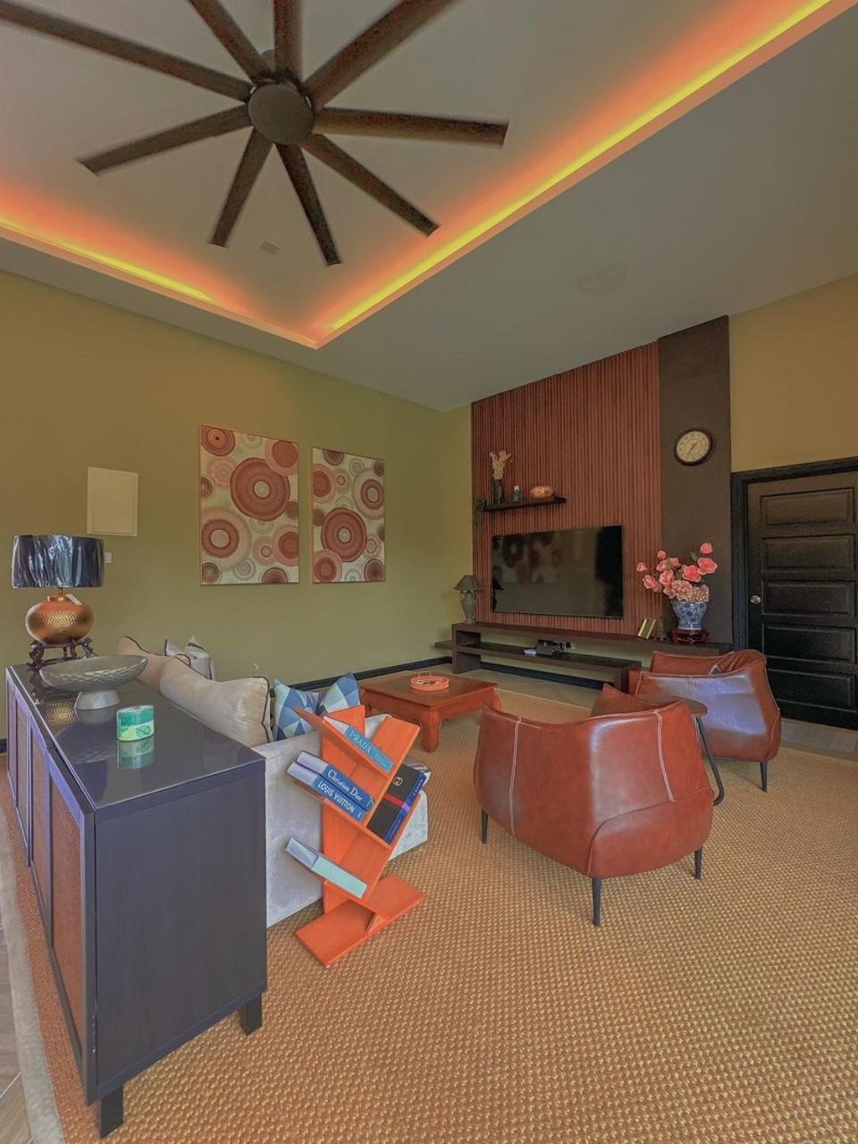 Mawarvilla Jb Vila *